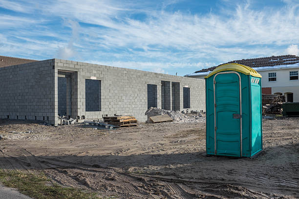 Portable Toilet Options We Offer in Wolfhurst, OH